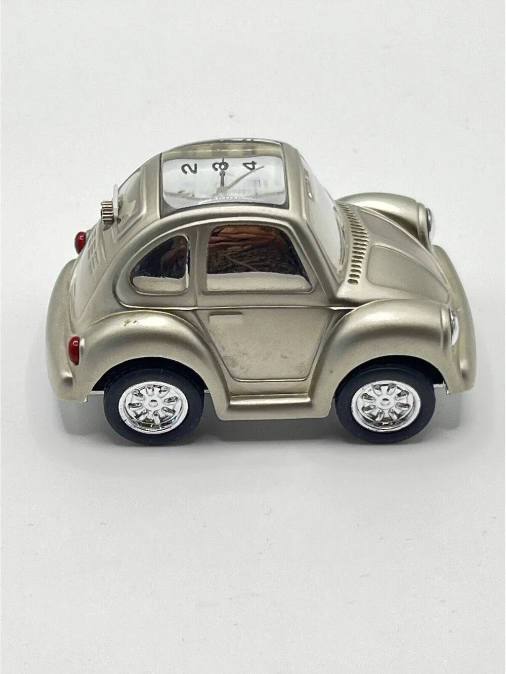 Elgin Clock mini Beetle Volkswagon Quartz Silver Tone working 3105.2